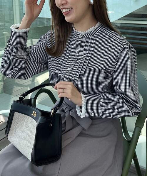 couture brooch（クチュールブローチ）の「◆【選べるストライプorギンガムチェック】先染めピンタックシャツ（シャツ/ブラウス・レディース・ブラック系1/ブルー系2・42/40/38）」の19枚目の写真