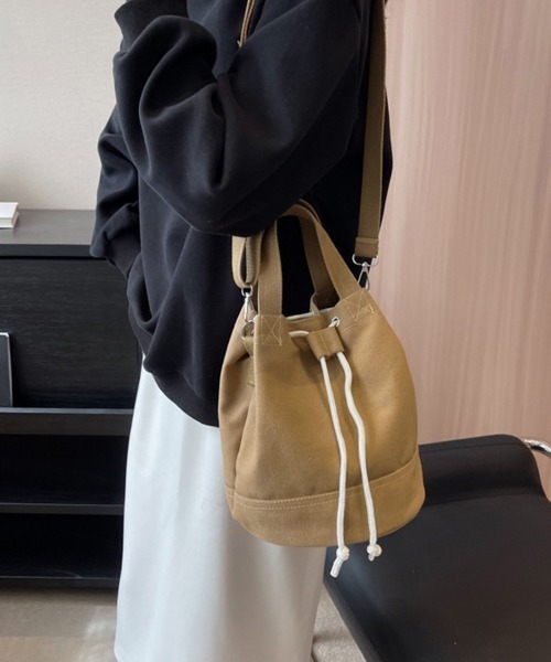 Miniministore(ミニミニストア)の「巾着 ショルダーバッグ レディース 軽量(ショルダーバッグ・レディース・ブラック/アイボリー/ブルー/ライトブラウン/グレー・FREE)」の9枚目の写真