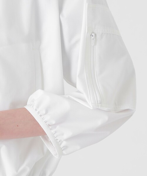 ブルーレーベルクレストブリッジ ストレッチプルーフクロスブルゾン BLUE LABEL CRESTBRIDGE（ブルーレーベルクレストブリッジ）の