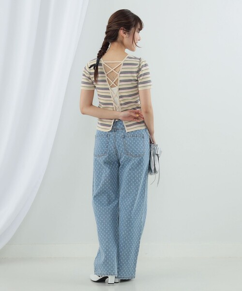 Ray BEAMS(レイビームス)の「Ray BEAMS / マルチ ボーダー レースアップ トップス(ニット/セーター・レディース・ベージュ/ブラック・ONE SIZE)」の11枚目の写真