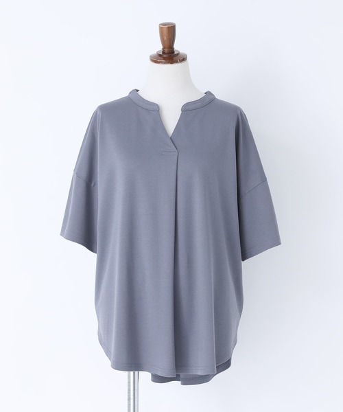 n'OrLABEL（ノアールレーベル）の「【機能素材】『イージーケアスキッパーデザインカットソー』（Tシャツ/カットソー・レディース・ブラック/グレイッシュブルー/オフホワイト/グレイッシュベージュ・1/2）」の5枚目の写真