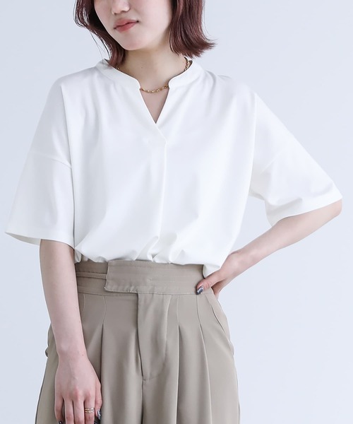 n'OrLABEL（ノアールレーベル）の「【機能素材】『イージーケアスキッパーデザインカットソー』（Tシャツ/カットソー・レディース・ブラック/グレイッシュブルー/オフホワイト/グレイッシュベージュ・1/2）」の21枚目の写真