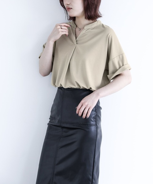 n'OrLABEL（ノアールレーベル）の「【機能素材】『イージーケアスキッパーデザインカットソー』（Tシャツ/カットソー・レディース・ブラック/グレイッシュブルー/オフホワイト/グレイッシュベージュ・1/2）」の14枚目の写真