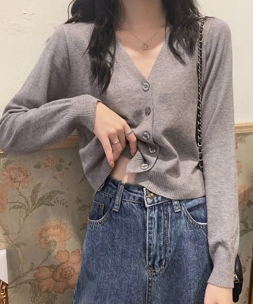 Amulet（アミュレット）の「クロップドカーディガン（カーディガン/ボレロ・レディース・ブルー/ブラック/レッド/グレー/ベージュ・FREE）」の2枚目の写真