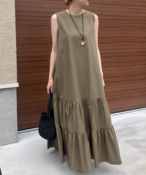 audrey and john wad（オードリーアンドジョンワッド）の「ティアードロングワンピース -手洗い可-（ワンピース・レディース・ブラック/スモークピンク/カーキブラウン・マルチサイズ）」の12枚目の写真