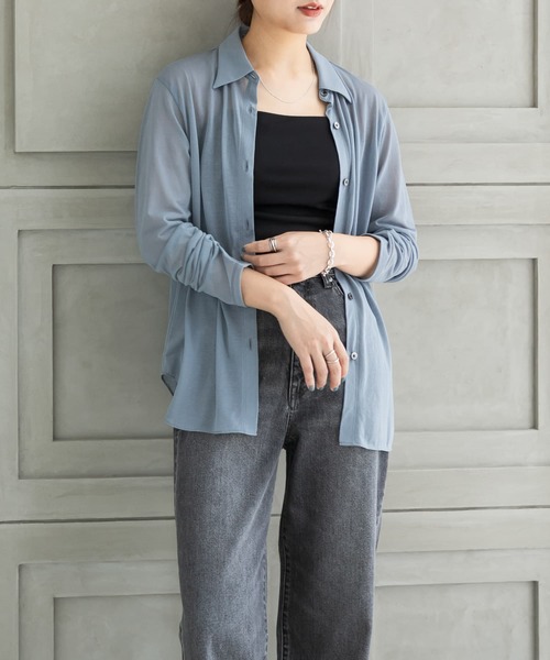 URBAN RESEARCH(アーバンリサーチ)の「シアーカットソーシャツ(シャツ/ブラウス・レディース・ブラック/ブルー系その他/ライトベージュ・FREE)」の5枚目の写真