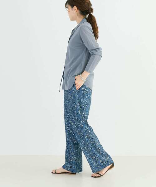 URBAN RESEARCH(アーバンリサーチ)の「シアーカットソーシャツ(シャツ/ブラウス・レディース・ブラック/ブルー系その他/ライトベージュ・FREE)」の20枚目の写真