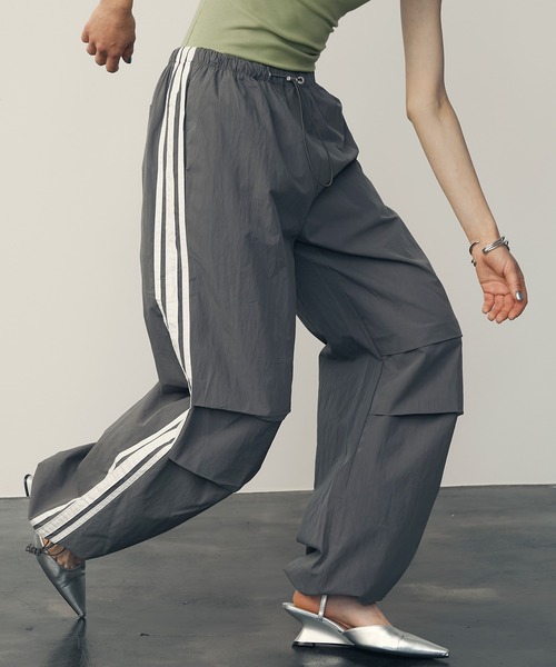 ベージュ サイドライン ワイドパンツ サイドラインワイドパンツ/AMERICAN HOLIC（アメリカンホリック