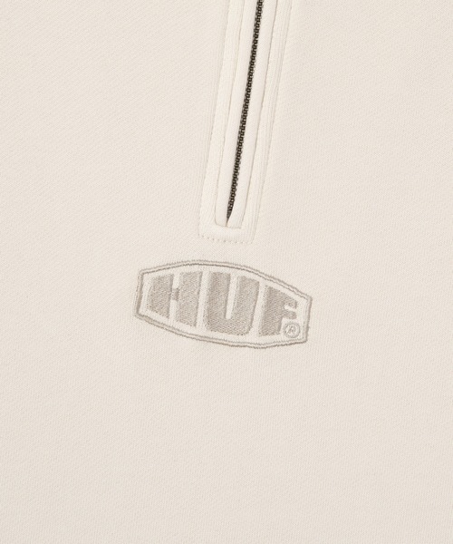 HUF（ハフ）の「MAXIMIZE DYED ZIP POLO / HUF ハフ ポロシャツ（ポロシャツ・メンズ・ブラック/アイボリー/グリーン・SMALL/XX-LARGE/X-LARGE/LARGE/MEDIUM）」の5枚目の写真