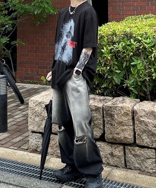 Chikashitsu +(チカシツプラス)の「【Chikashitsu +】paint graphic t-shirt / 【チカシツプラス】ペイントグラフィック半袖Tシャツ(Tシャツ/カットソー・メンズ・ブラック/ホワイト・ONE SIZE)」の12枚目の写真