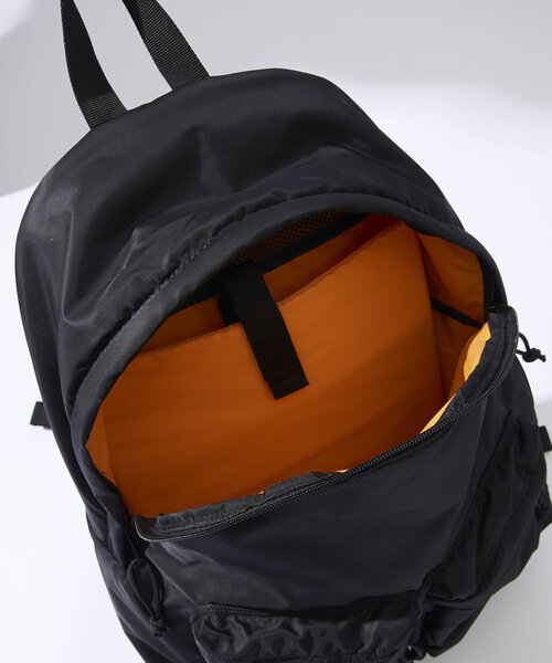 WHO'S WHO gallery（フーズフーギャラリー）の「【KOOKY'N/クーキー】ミリタリーリュック（バックパック/リュック・メンズ・ブラック/カーキ・FREE）」の5枚目の写真