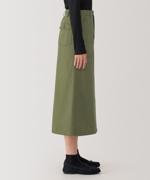 無印良品(ムジルシリョウヒン)の「婦人 洗いざらし ヘリンボーンベイカーストレートスカート(スカート・レディース・ブルー/ブラック/カーキ系・S/M/L/XL)」の16枚目の写真
