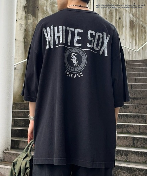 MLB(メジャーリーグベースボール)の「MLB(エムエルビー)カスレ加工プリントTシャツ(Tシャツ/カットソー・メンズ・ブラック/ブルー/グリーン/ホワイト/ブラウン/ネイビー・M/L/XL)」の3枚目の写真