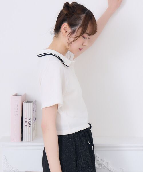 ems excite(エムズエキサイト)の「スキッパーポロTEE(Tシャツ/カットソー・レディース・ダークグレー/オフホワイト/ブルー・FREE)」の11枚目の写真