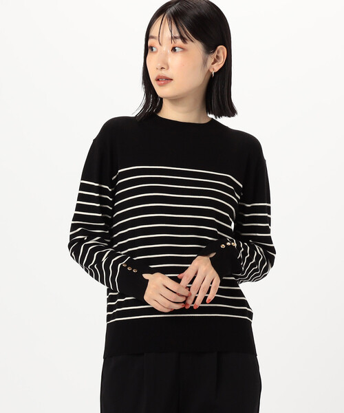 COMME CA ISM（コムサイズム）の「ボーダー　袖ボタンニット（ニット/セーター・レディース・ホワイト×ブラック/ブラック×ホワイト・LARGE/MEDIUM）」の2枚目の写真