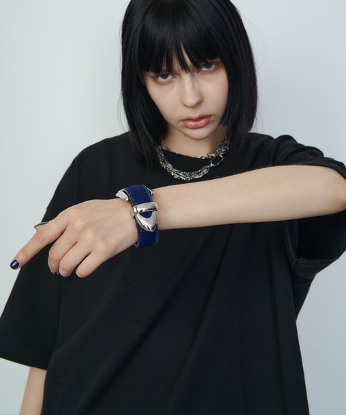 AIVER（アイバー）の「AIVER ハラコバングル（バングル/リストバンド 