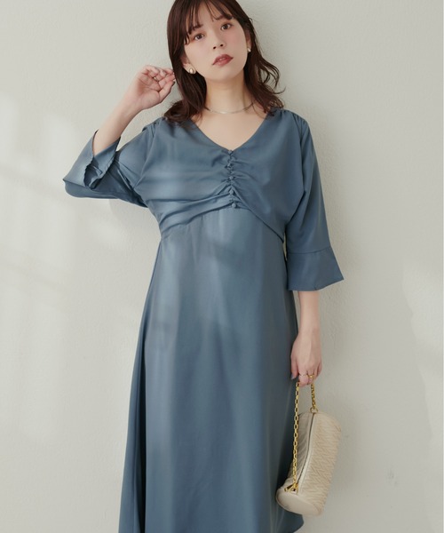 natural couture(ナチュラルクチュール)の「胸くしゅすっきりAラインレディワンピース(ワンピース・レディース・その他1/その他2/その他3/ブルー/チャコールグレー・FREE)」の12枚目の写真
