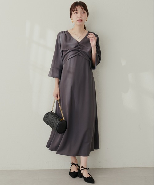 natural couture(ナチュラルクチュール)の「胸くしゅすっきりAラインレディワンピース(ワンピース・レディース・その他1/その他2/その他3/ブルー/チャコールグレー・FREE)」の6枚目の写真