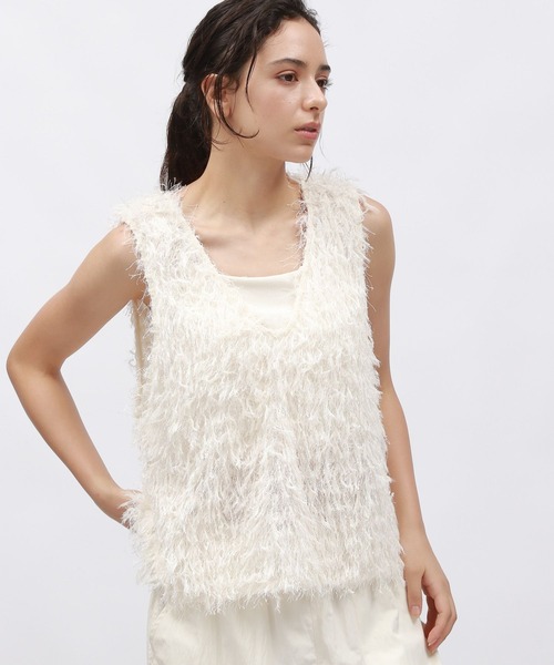 LAKOLE(ラコレ)の「2WAYフリンジベスト / 149575(ベスト・レディース・ブラック/アイボリー/グレー・FREE)」の1枚目の写真