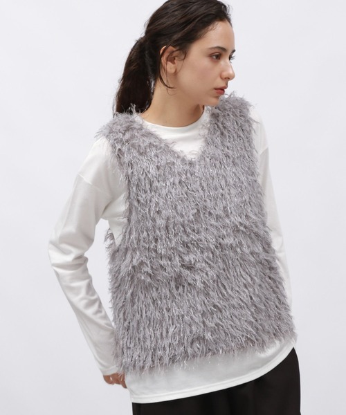 LAKOLE(ラコレ)の「2WAYフリンジベスト / 149575(ベスト・レディース・ブラック/アイボリー/グレー・FREE)」の3枚目の写真