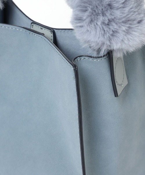 Andemiu（アンデミュウ）の「【WEB限定】ファーハンドル2Pバック140606（トートバッグ・レディース・ライトブルー/ライトカーキ/ベージュ・FREE）」の8枚目の写真