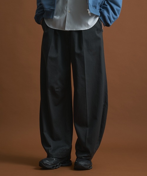 約2.2万超高級★美品◎パブリックトウキョウ　チノ　バレルレッグ　ブラック　S PUBLIC CHINOS バレルレッグイージー（チノパンツ）｜PUBLIC