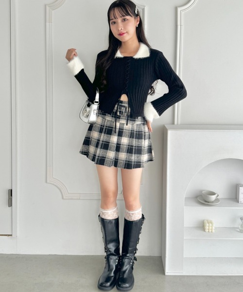 Loueme（ルエム）の「ベルト付きウールライクプリーツミニスカパン（スカート・レディース・ブラック/ベージュ/レッド・M）」の12枚目の写真
