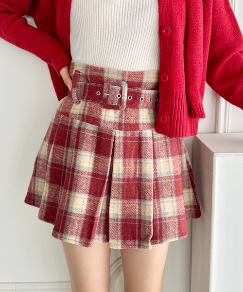 Loueme(ルエム)の「ベルト付きウールライクプリーツミニスカパン(スカート・レディース・ブラック/ベージュ/レッド・M)」の22枚目の写真