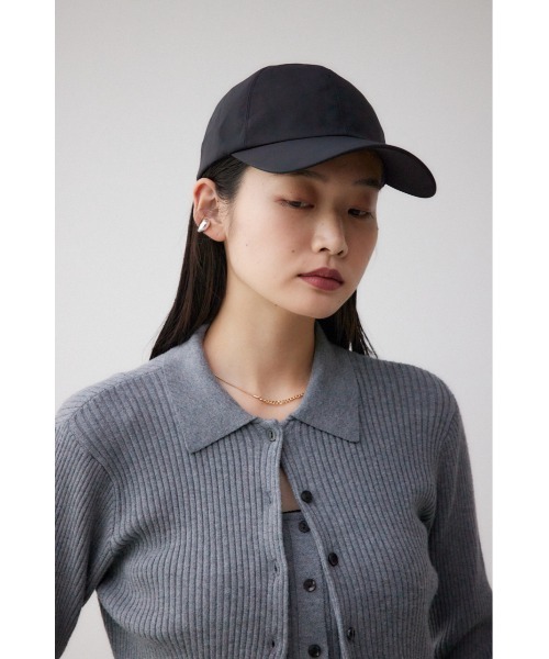 AZUL by moussy（アズールバイマウジー）の「メタルプレートキャップ（キャップ・レディース・ブラック/ライトベージュ・FREE）」の4枚目の写真