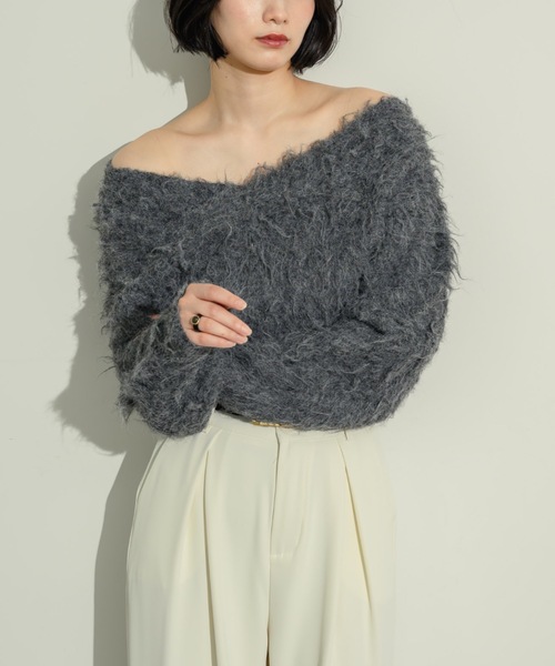 NEUNA(ヌナ)の「シャギークロスニット(ニット/セーター・レディース・オフホワイト/グレー/チャコールグレー/ラベンダー・FREE)」の17枚目の写真