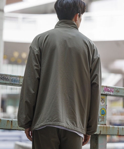 LAKOLE(ラコレ)の「ストレッチスタンドブルゾン<PARK by LAKOLE> / 150531(ブルゾン・メンズ・ブラック/オリーブ・MEDIUM/LARGE)」の13枚目の写真