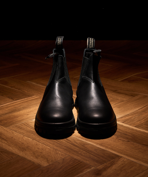Blundstone（ブランドストーン）の「Blundstone / ブランドストーン LUG BOOT BS2240（ブーツ・メンズ・ブラック・90/80/70）」の3枚目の写真