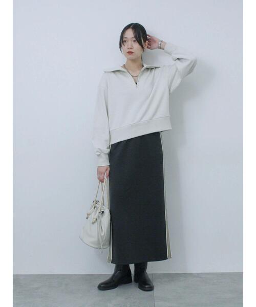 Samansa Mos2 blue（サマンサモスモスブルー）の「ラメ裏毛ハーフジッププルオーバー（Tシャツ/カットソー・レディース・キナリ/トップグレー/ブラック・F）」の16枚目の写真