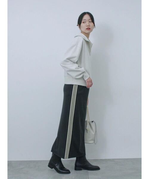 Samansa Mos2 blue（サマンサモスモスブルー）の「ラメ裏毛ハーフジッププルオーバー（Tシャツ/カットソー・レディース・キナリ/トップグレー/ブラック・F）」の17枚目の写真