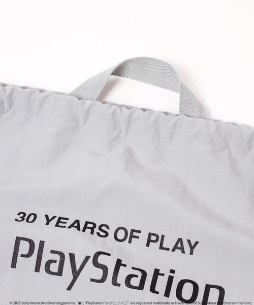 niko and...（ニコアンド）の「【PlayStation(プレイステーション)】限定プリントナップサック（バックパック/リュック・メンズ・グレー/ブラック・FREE）」の16枚目の写真