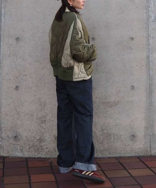 LAULEN(ローレン)の「nylon switching two-tone jacket parka /ナイロン 切り替え Vネック キルティング ジャケット(ノーカラージャケット・レディース・グリーン/ブラック・FREE)」の10枚目の写真