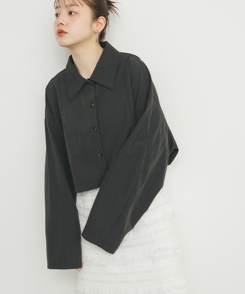 KBF（ケイビーエフ）の「バックギャザークロップドシャツ（シャツ/ブラウス・レディース・チャコールグレー/ピンク/アイボリー・ONE）」の12枚目の写真