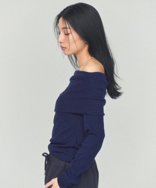 BLUE×PALANG(ブルーパラン)の「OFF SHOULDER KNIT(Tシャツ/カットソー・レディース・ダークブルー/ネイビー・M/S)」の4枚目の写真
