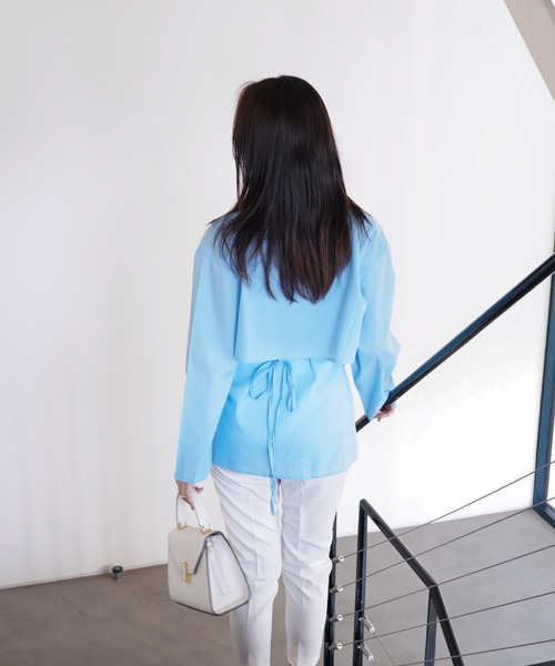 a lot of love(ア ロット オブ ラブ)の「キャミソール&クロップド アンサンブルシャツ(シャツ/ブラウス・レディース・ブラック/ホワイト/ブルー・FREE)」の7枚目の写真