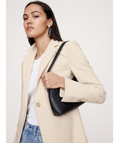 Banana Republic（バナナリパブリック）の「スリム リファインド ブレザー（テーラードジャケット・レディース・ネイビー/ブラック/アイボリー・2/0/4/6/8）」の11枚目の写真