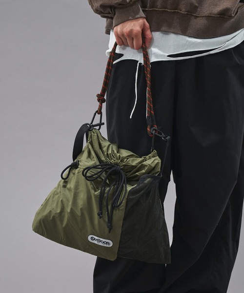 OUTDOOR PRODUCTS（アウトドアプロダクツ）の「OUTDOOR PRODUCTS/アウトドアプロダクツ 別注リップストップバッグ(限定展開)（トートバッグ・メンズ・ブラック/グレー/オリーブ・FREE）」の16枚目の写真