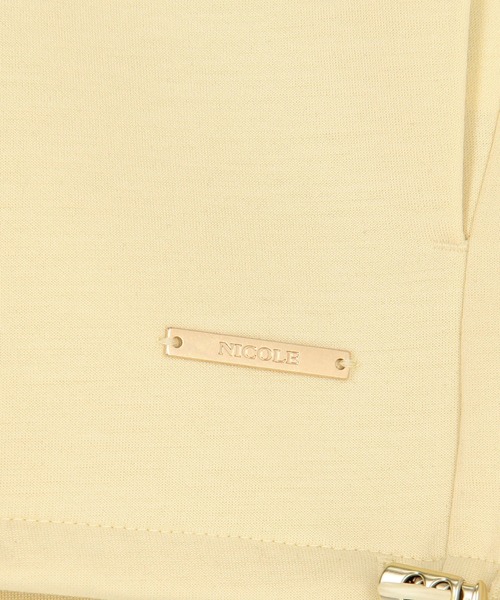 NICOLE white（ニコルホワイト）の「パイピングフルZIPパーカー／ダンボールポンチ（パーカー・レディース・イエロー/オフホワイト/ブラック/ベージュ・FREE）」の14枚目の写真