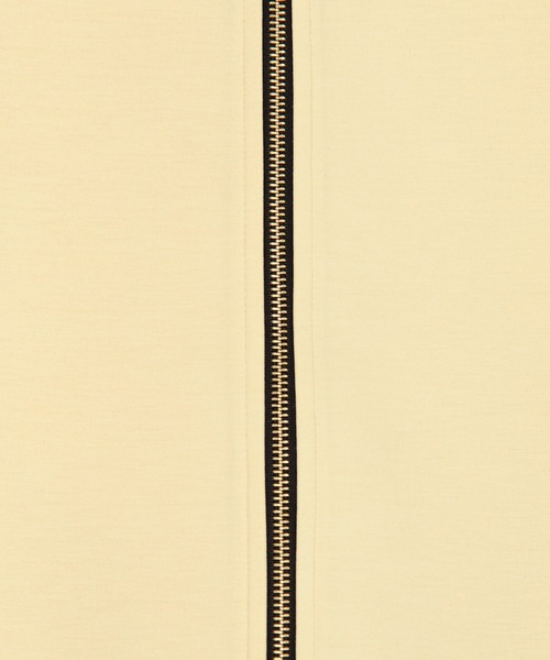 NICOLE white（ニコルホワイト）の「パイピングフルZIPパーカー／ダンボールポンチ（パーカー・レディース・イエロー/オフホワイト/ブラック/ベージュ・FREE）」の17枚目の写真