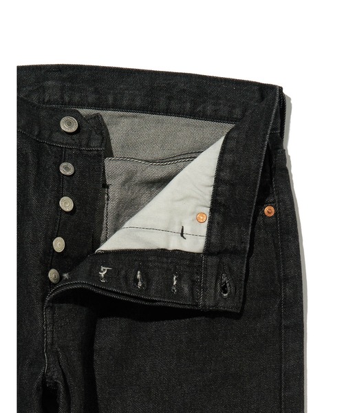 Levi's（リーバイス）の「Levi's/リーバイス 501(R) ジーンズ（デニムパンツ・メンズ・ブラック・W28 L32/W29 L32/W30 L32/W31 L32/W32 L32/W33 L32/W34 L32/W36 L32）」の6枚目の写真