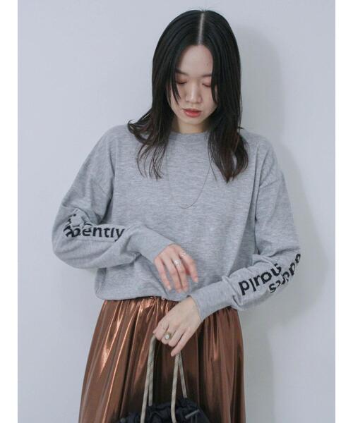 Samansa Mos2 blue（サマンサモスモスブルー）の「◎袖ロゴニットプルオーバー（ニット/セーター・レディース・グレー/グリーン/キナリ・F）」の10枚目の写真