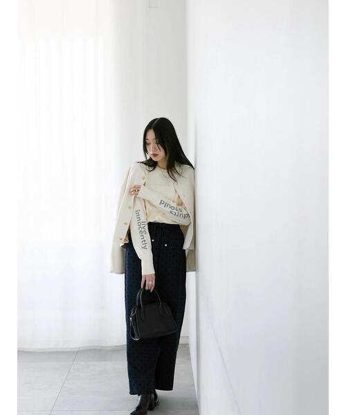 Samansa Mos2 blue（サマンサモスモスブルー）の「◎袖ロゴニットプルオーバー（ニット/セーター・レディース・グレー/グリーン/キナリ・F）」の22枚目の写真