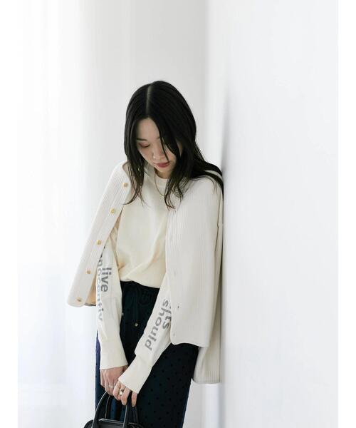 Samansa Mos2 blue（サマンサモスモスブルー）の「◎袖ロゴニットプルオーバー（ニット/セーター・レディース・グレー/グリーン/キナリ・F）」の20枚目の写真