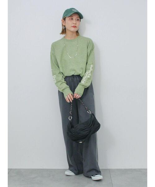 Samansa Mos2 blue（サマンサモスモスブルー）の「◎袖ロゴニットプルオーバー（ニット/セーター・レディース・グレー/グリーン/キナリ・F）」の19枚目の写真