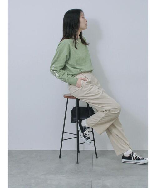 Samansa Mos2 blue（サマンサモスモスブルー）の「◎袖ロゴニットプルオーバー（ニット/セーター・レディース・グレー/グリーン/キナリ・F）」の4枚目の写真