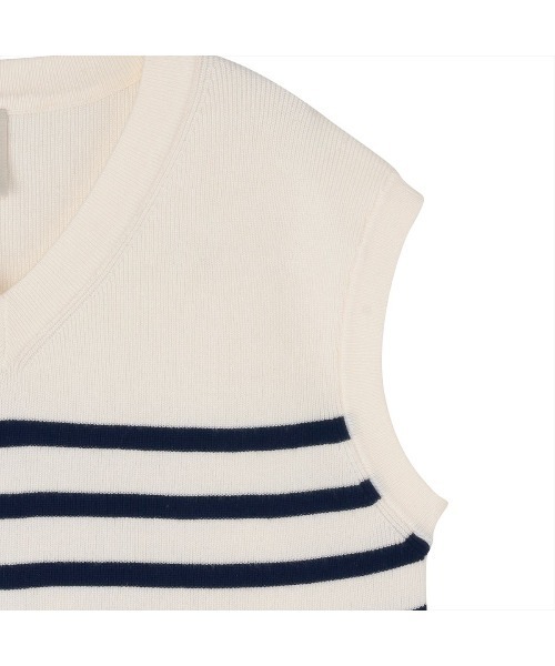 TOKYO SHIRTS（トウキョウシャツ）の「畔編みVネック レディースニットベスト（ベスト・レディース・ネイビー/グレー/オフホワイト・LL/M/L）」の6枚目の写真
